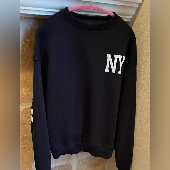 NWOT Piral Black White Graphic New York City Trendy...